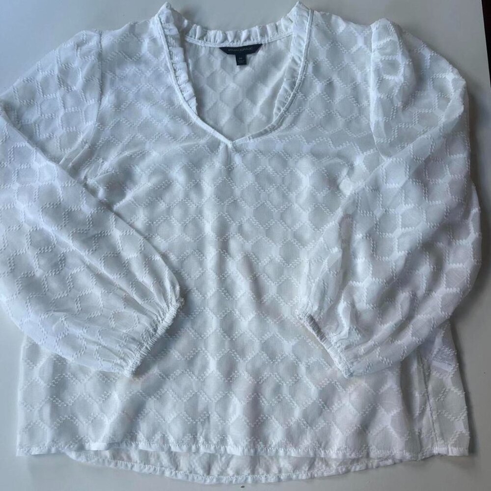 Banana Republic Sheer White Patterned Blouse size Medium